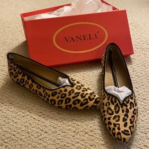 Vaneli real calf hair flats